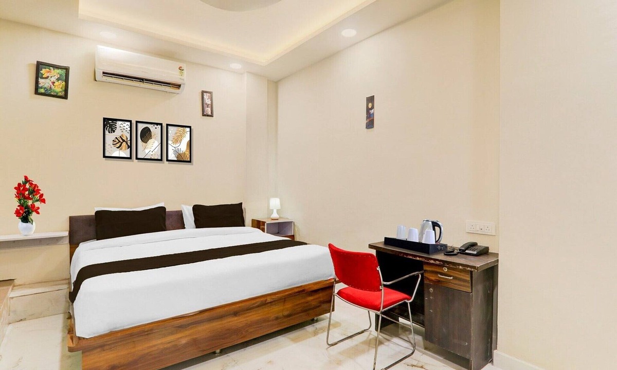 Kanpur House | Super Collection O Kakadeo Kanpur