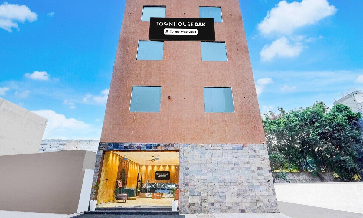 Zirakpur House | Super Deluxe RoomTroy Resorts and Wellness