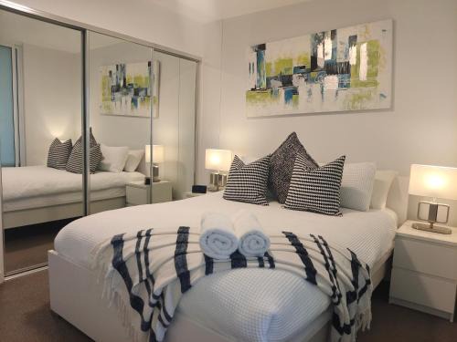 Adelaide Central Business District Apartment | The Apartment Complex