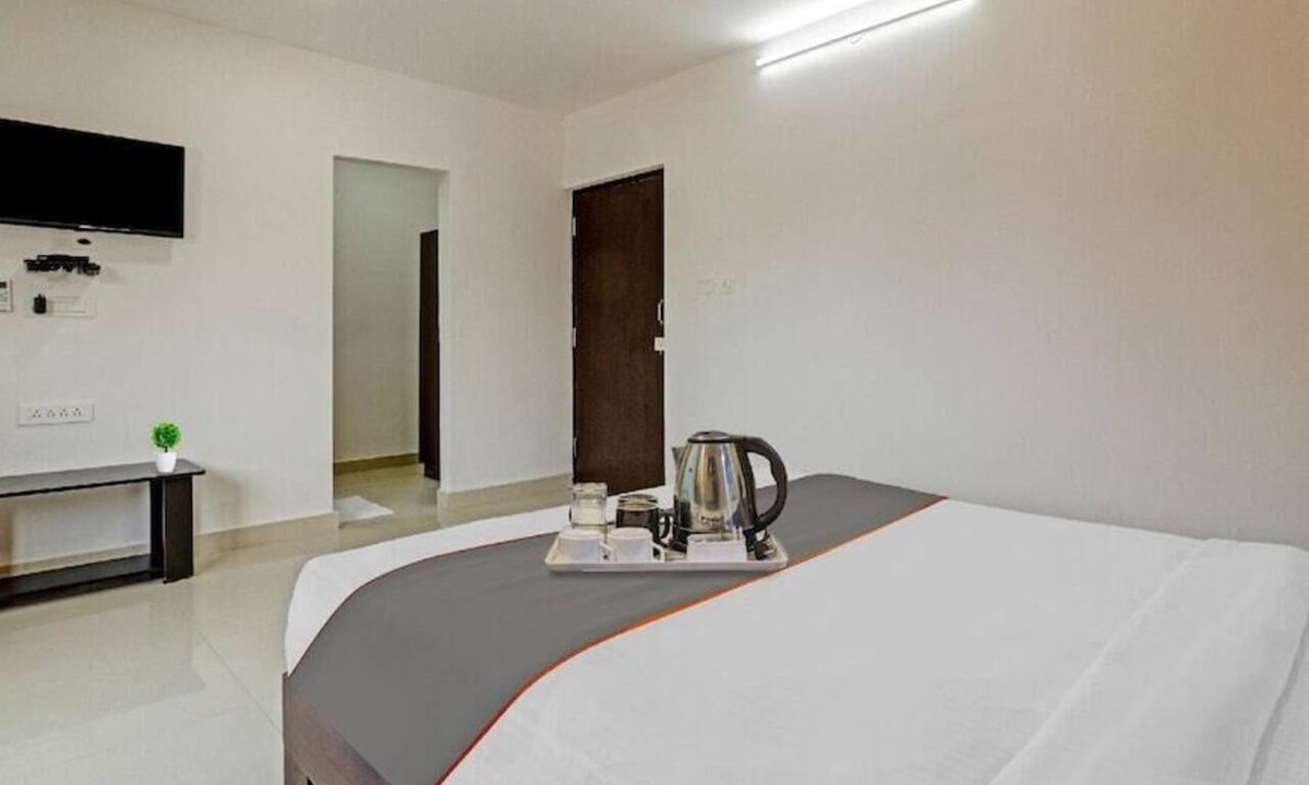 RT Nagar Hotel | The Blooms Stay Inn