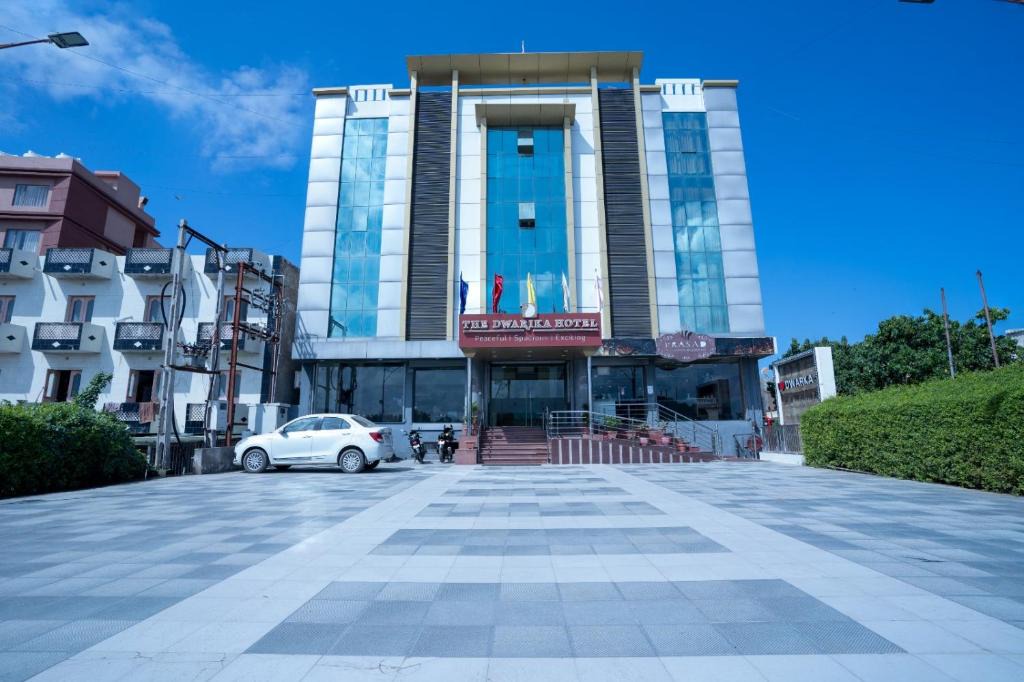 Dwarka Hotel | The Dwarika Hotel