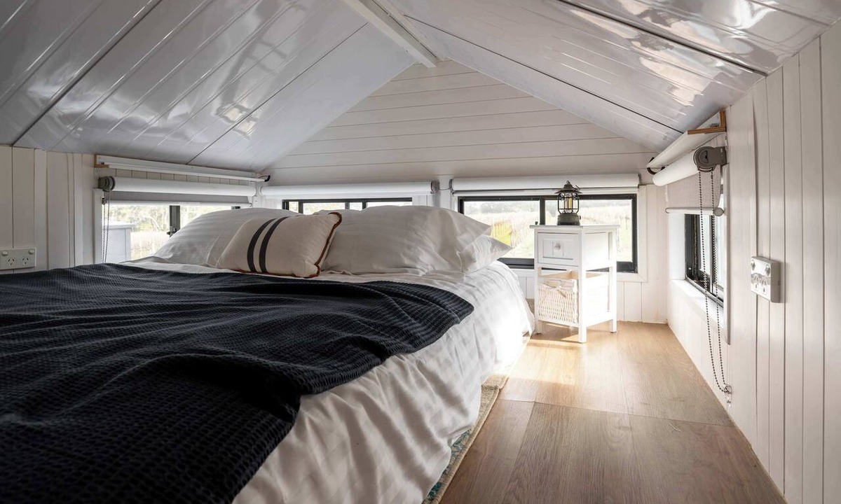 Comaum House | The Winemaker's Loft X by Tiny Away