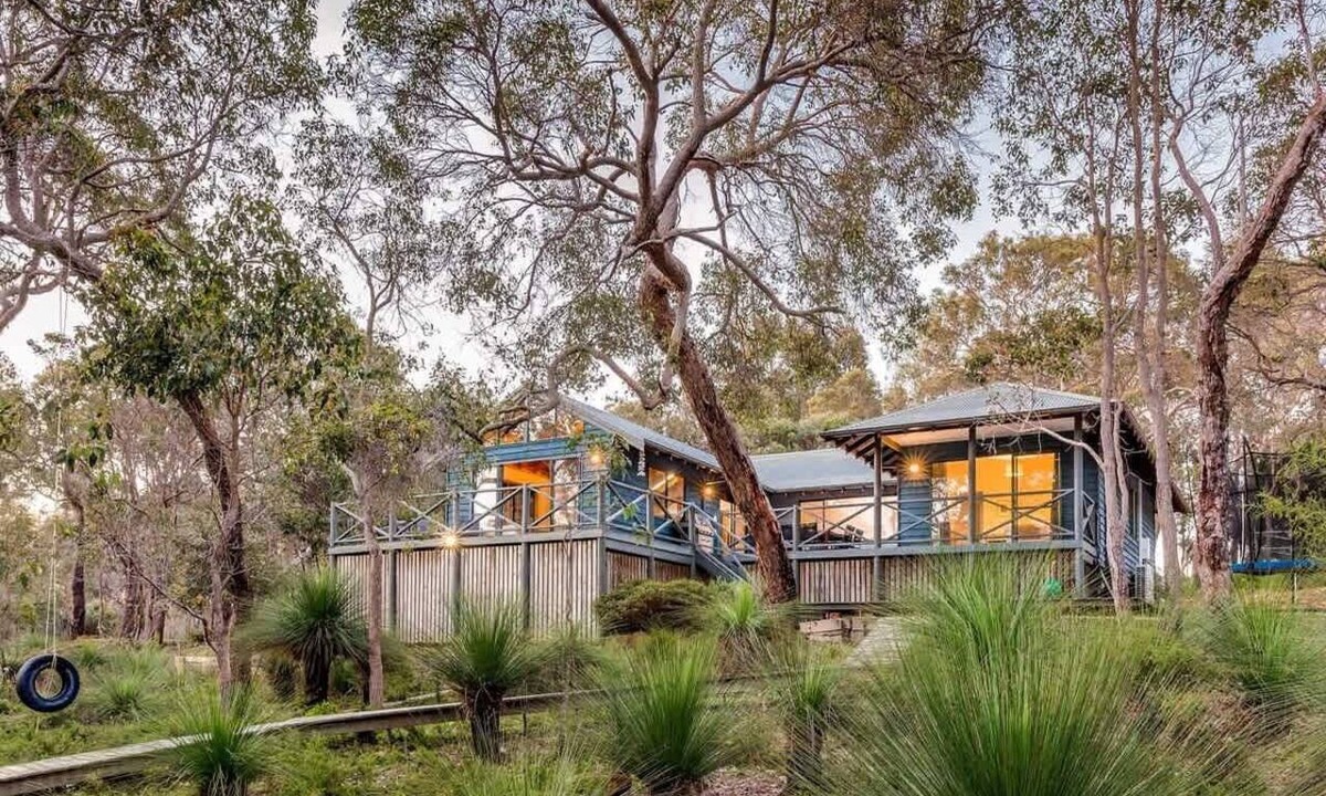 Yallingup House | Three Bears: Yallingup Hideaway near Wineries