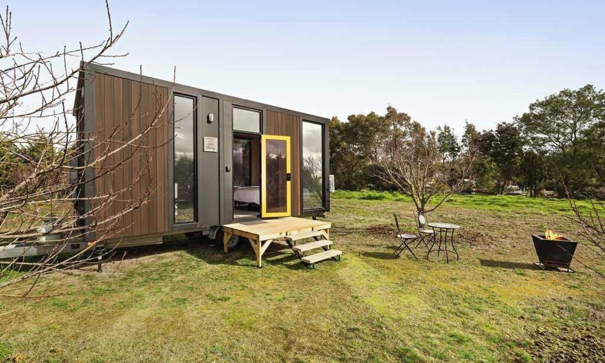 Mitchell Park House | Tiny in the Orchard by Tiny Away
