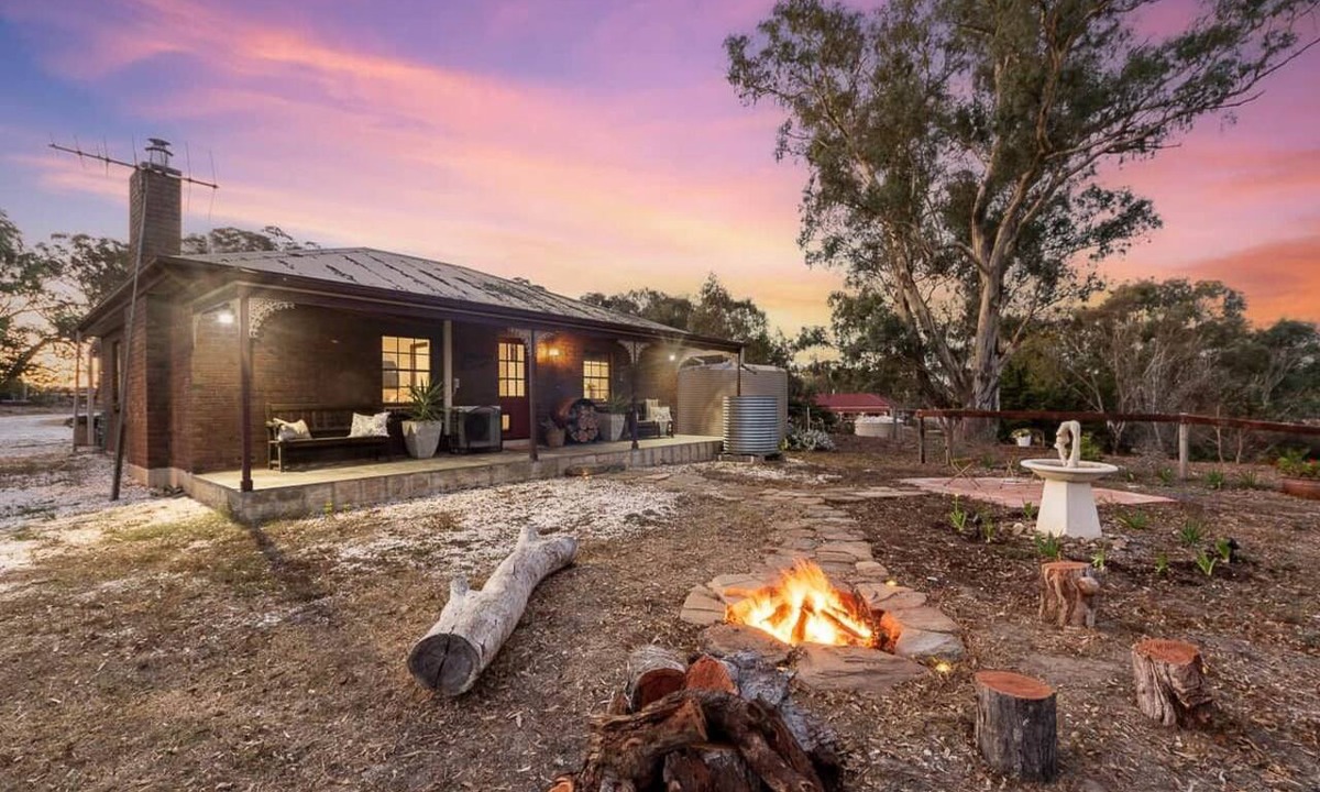 Talunga House | 'Torrelunga Country Cottage'