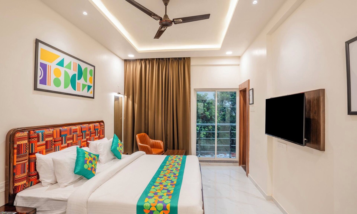 Nagpur Hotel | Treebo Parashar Max