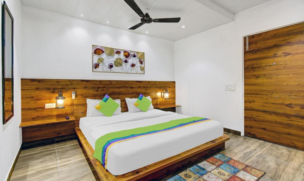 South West Hotel | Treebo Prime Elight