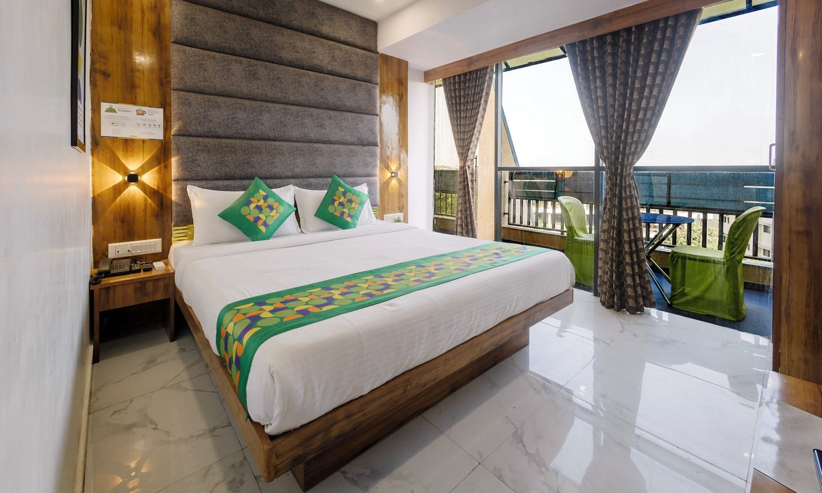 Paldi Hotel | Treebo Prince Plaza