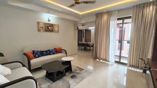 Thiruvananthapuram Apartment | Triyeka Homestay Premium Luxury Flat at Trivandrum with three bedrooms