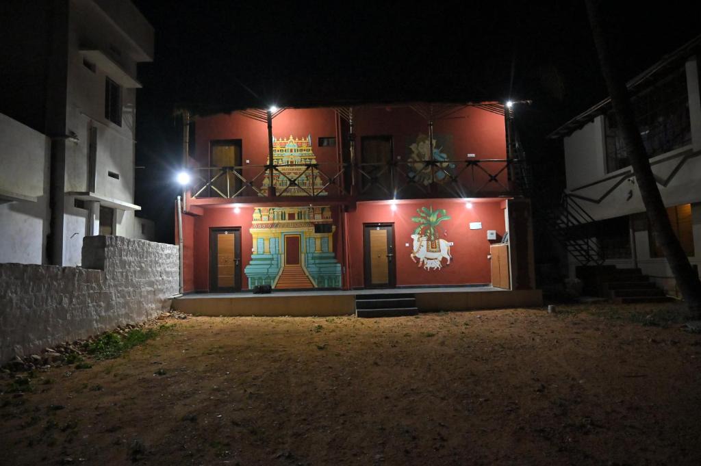 Kamalapur House | Vijay Guest House Hampi-Kamalapura