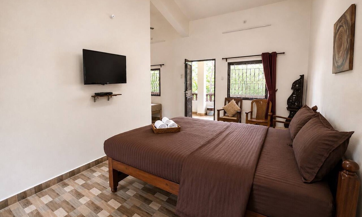 Fatona Hotel | Vinsons Cottages