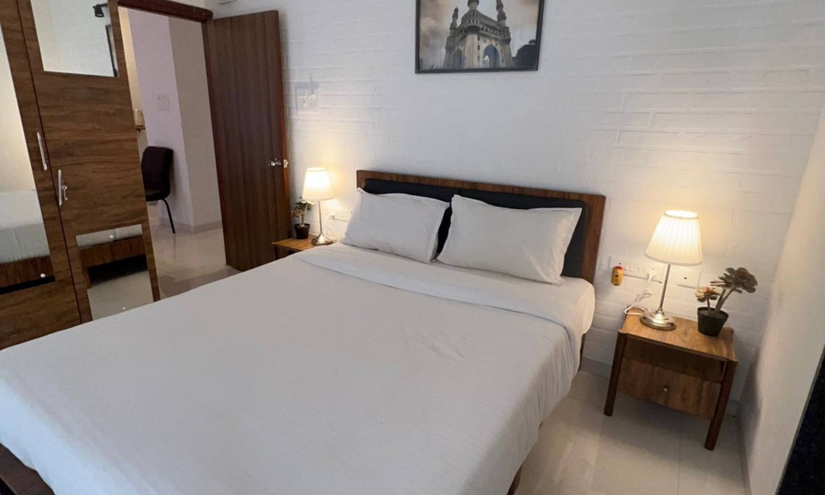 Pali Hotel | Wandr City Of Music