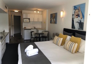 Absolute Hastings Street, Noosa Studio in Noosa Heads