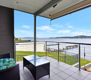 Coal Point Waterfront 