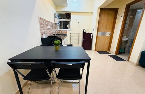 Wadala Apartment | 1BR Service Apart Parel 3801 Near TMH By Florastays