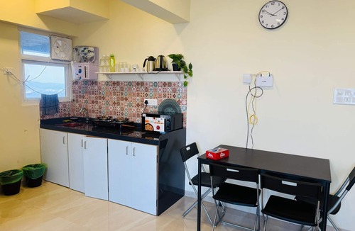 Wadala Apartment | 1BR Service Apart Parel 3701 Near TMH By Florastays