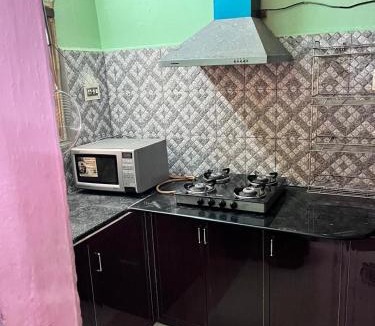Porur Apartment | 2 Bed Room Furnished Apartment in Porur