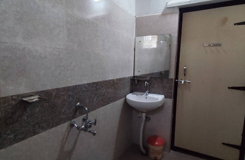 Kamalapur House | 3 Bedrooms Country House In Hosapete