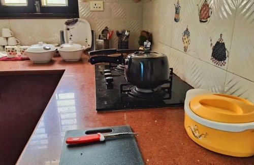 Mayapur Apartment | 3BHK Homestay Near Ganga Ghat – Char Dham Base Haridwar