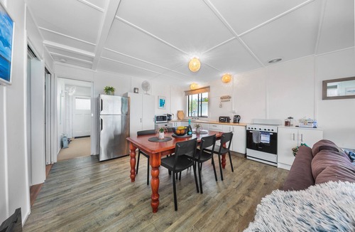 Long Beach House | Absolute Beach Front, Long Beach