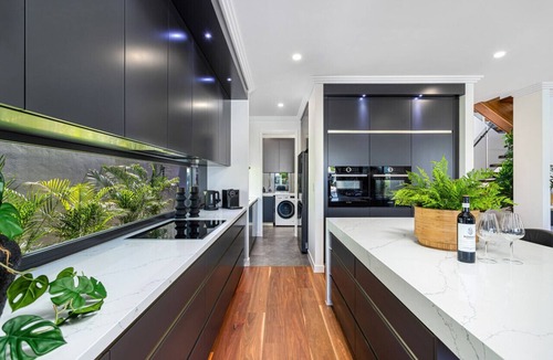Biggera Waters House | Absolute Waterfront Elegancy