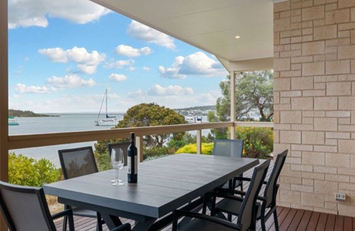 Eyre Peninsula House | Absolute waterfront at Egrets Landing