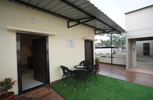 Shamshabad Apartment | Aereo Terrace Stays-8 Bed Premium Stay Shamshabad