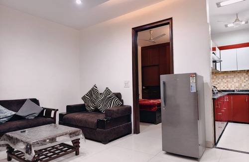 Lajpat Nagar Apartment | Affordable 3 BHK in Lajpat Nagar near Market by HostMyStay