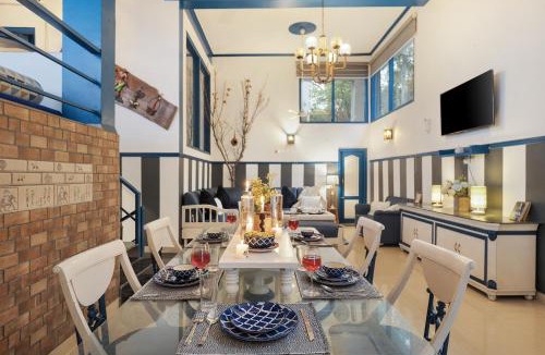 Kumarhatti Villa | Alaya Stays Cloudcatcher 4-BHK Pet-Friendly Villa, Outdoor Seating and Valley View