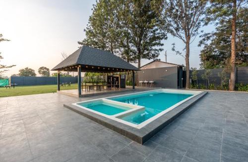 Narasapura Hotel | Alaya stays Inara Retreat 1-Cottage with a Mezzanine Loft, Shared Pool, and Garden
