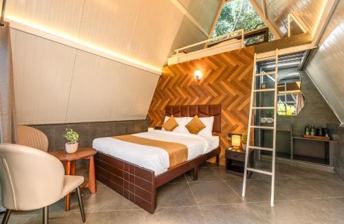 Narasapura Hotel | Alaya stays Inara Retreat 1-Cottage with a Mezzanine Loft, Shared Pool, and Garden