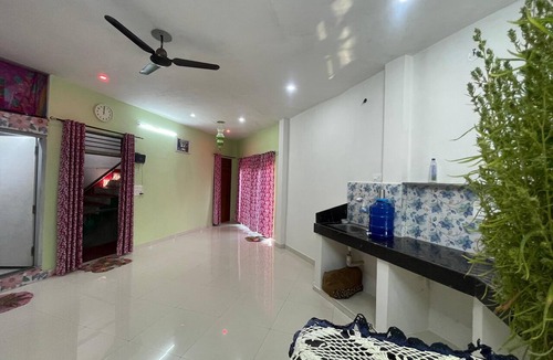 Mathura House | Arya Sadan Homestay