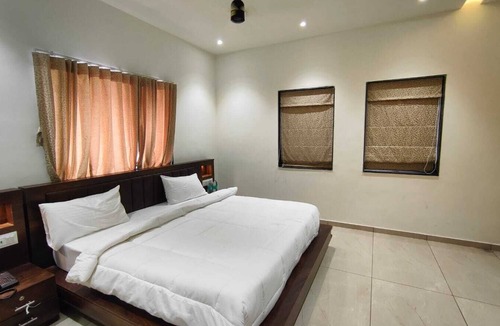 Veraval Hotel | Asopalav Lawns