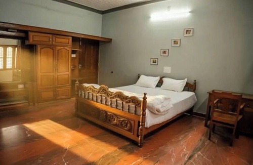 Kollengode Bed & Breakfast | Athira Homestay - Your Peaceful Home Away From Home