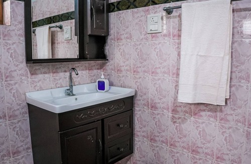 Kollengode Bed & Breakfast | Athira Homestay - Your Peaceful Home Away From Home