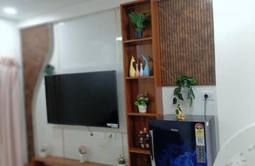 Kukatpally Housing Board Colony Apartment | Atlas Homes 1BHK Homestays
