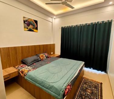 Lucknow Apartment | Aura Stays 2bhk