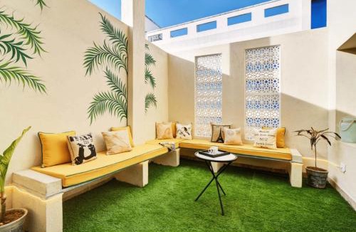 Central Area Bed & Breakfast | Avaanti Boutique Stays By Avaanti Stays