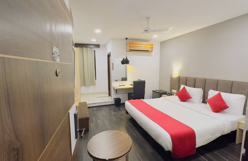 Noida Hotel | Ayaan Residency