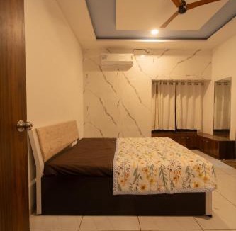 Kolhapur House | BABJI VILLA Peaceful 2BHK Retreat near airport