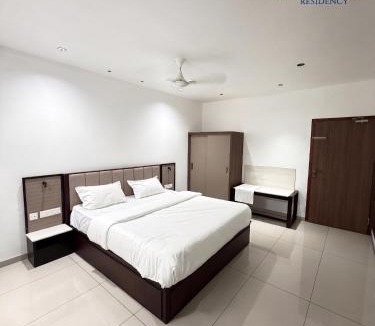 Tuticorin Hotel | Bala Saraswathi Residency
