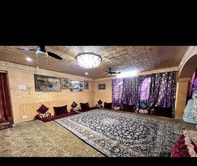 Srinagar House | BARAKA