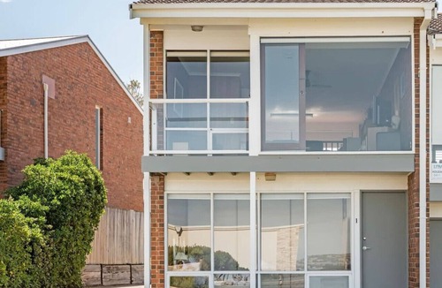 Port Elliot Villa | Beachfront Views at Southern Sands