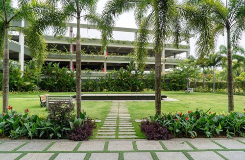 Perumbaikad Apartment | Beautifull and Spacious 3-bedroom apartment with AC in Kottayam