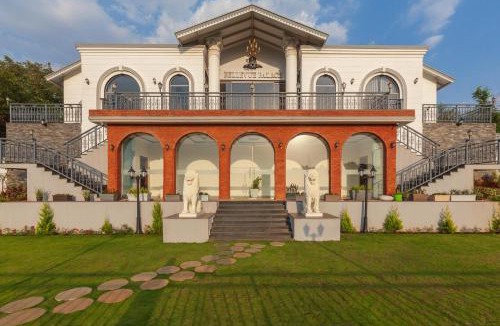 Anjaneri Villa | Bellevue Palace