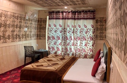 Laripora House | Betab Valley Guest House