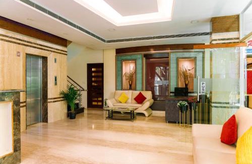 Sheshadripuram Hotel | Bisque Magaji Orchid - Malleshwaram, Near Mantri Square Mall & Majestic
