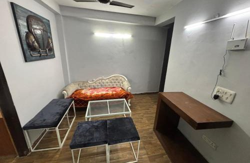 Malviya Nagar Apartment | blessed house