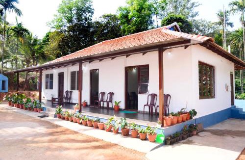 Sakleshpur House | BlueMoon Homestay - Home Food, Estate, Near to Falls and View Points