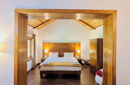 Fern Hill Resort | BouganVilla